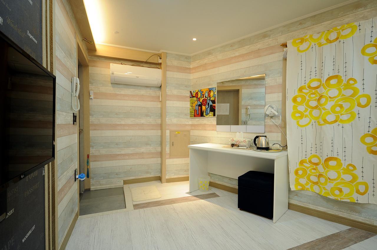 Family Hotel Bnb Busan Exterior photo